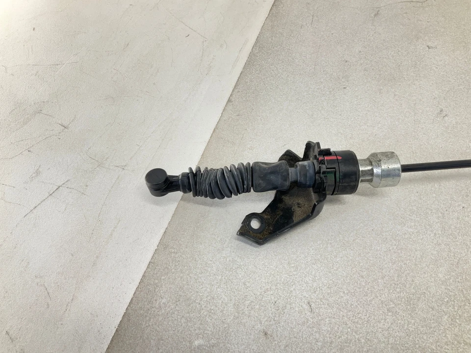 Cable de acoplamiento de palanca de cambios de transmisión automática Nissan Sentra 20-23 OEM Foto 3 de 4