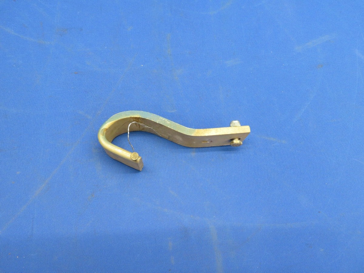 Cessna 172M Baggage Door Hinge P/N 0711102 (0920-374) | eBay