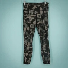Athleta Size Small S Lightning Camo Print 7/8 Tight Pull On Active Leggings