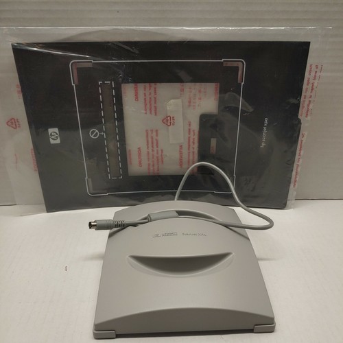 Hewlett Packard ScanJet XPA Transparency Film Negative Scanner C7671B