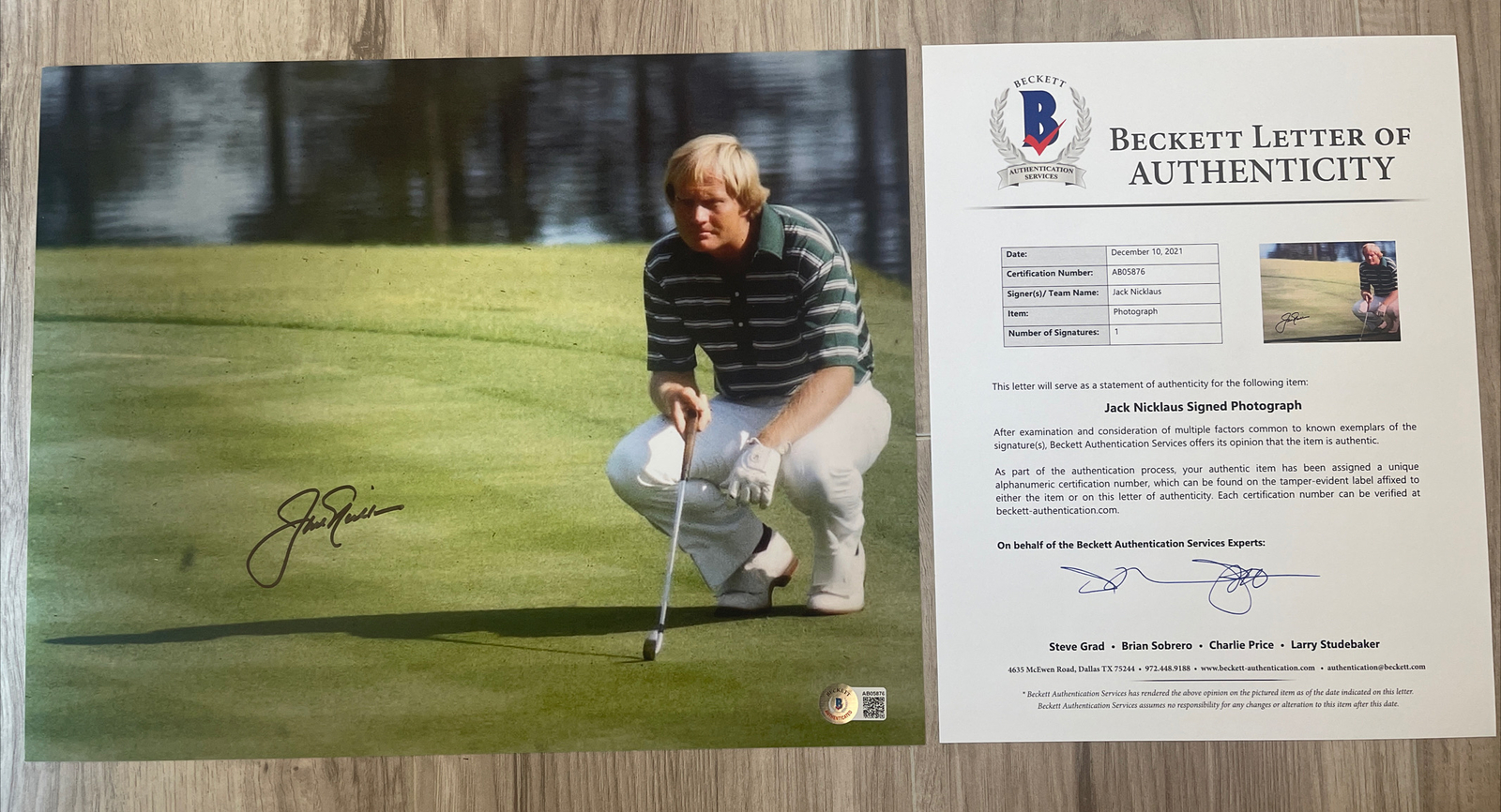 Jack Nicklaus Autographed Signed 11x14 photo Beckett Letter LOA COA PGA Golf 2 