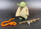 Vintage 1980 Star Wars Yoda Action Figure ~ Orange Snake Kenner HK Light Green
