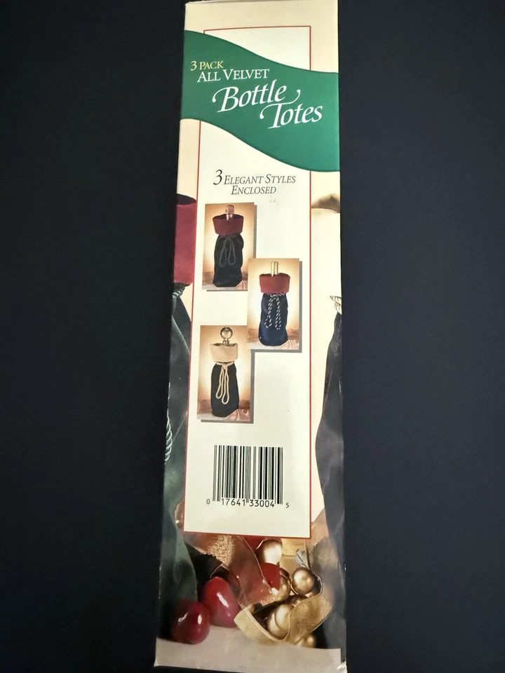 Pack de 3 bolsos de terciopelo estilo elegante con 2 cordones de terciopelo. Usados Foto 4 de 4