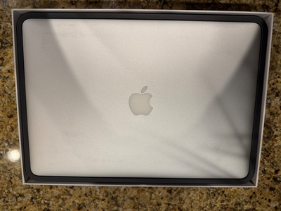 MacBook Pro Retina 15″ (Model 1398) Quad-Core i7 2.7 GHz 500 GB