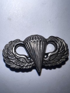 Authentic Military Insignia / Sterling / Parachute Wings Pin
