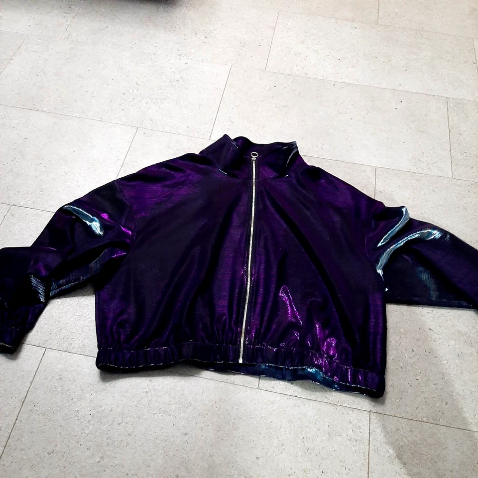 Clubwear - Holografische Glitzer Blusen Jacke / Blouson in Gr. 4XL um 48-50 - Bild 3 von 4