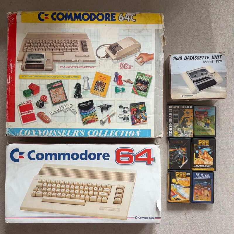 Vintage Commodore 64C Computer with PSU, Data Cassette and Games - Powers On - 1