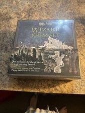 Harry Potter Wizard Chess Set 32 Piece w/ Boa...