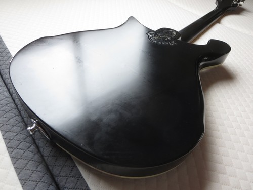 Rickenbacker 620 Jetglo Electric Guitar made in the USA w/OHC 2000 model - Afbeelding 13 van 20