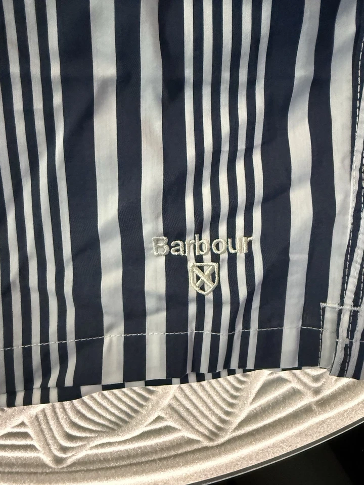 Barbour Men’s Swim Trunks NWT Vertical Stripe 6 Inch Inseam Navy White Large - Image 4 of 4