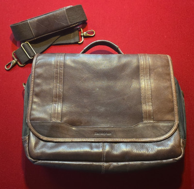 Samsonite Brown Columbian Leather Flap-Over Laptop Messenger Shoulder Bag NICE
