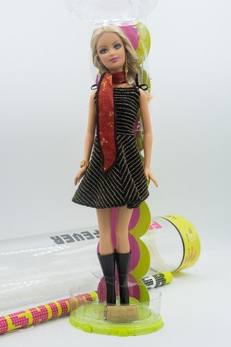 MATTEL Barbie Fashion Fever doll Asst H0644 H0866