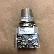 ALLEN BRADLEY 800T-H48A SER T SELECTOR SWITCH No Key G28