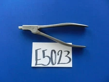 E5023 Stryker Howmedica 6704-9-400 Dall Miles Cable Cutter