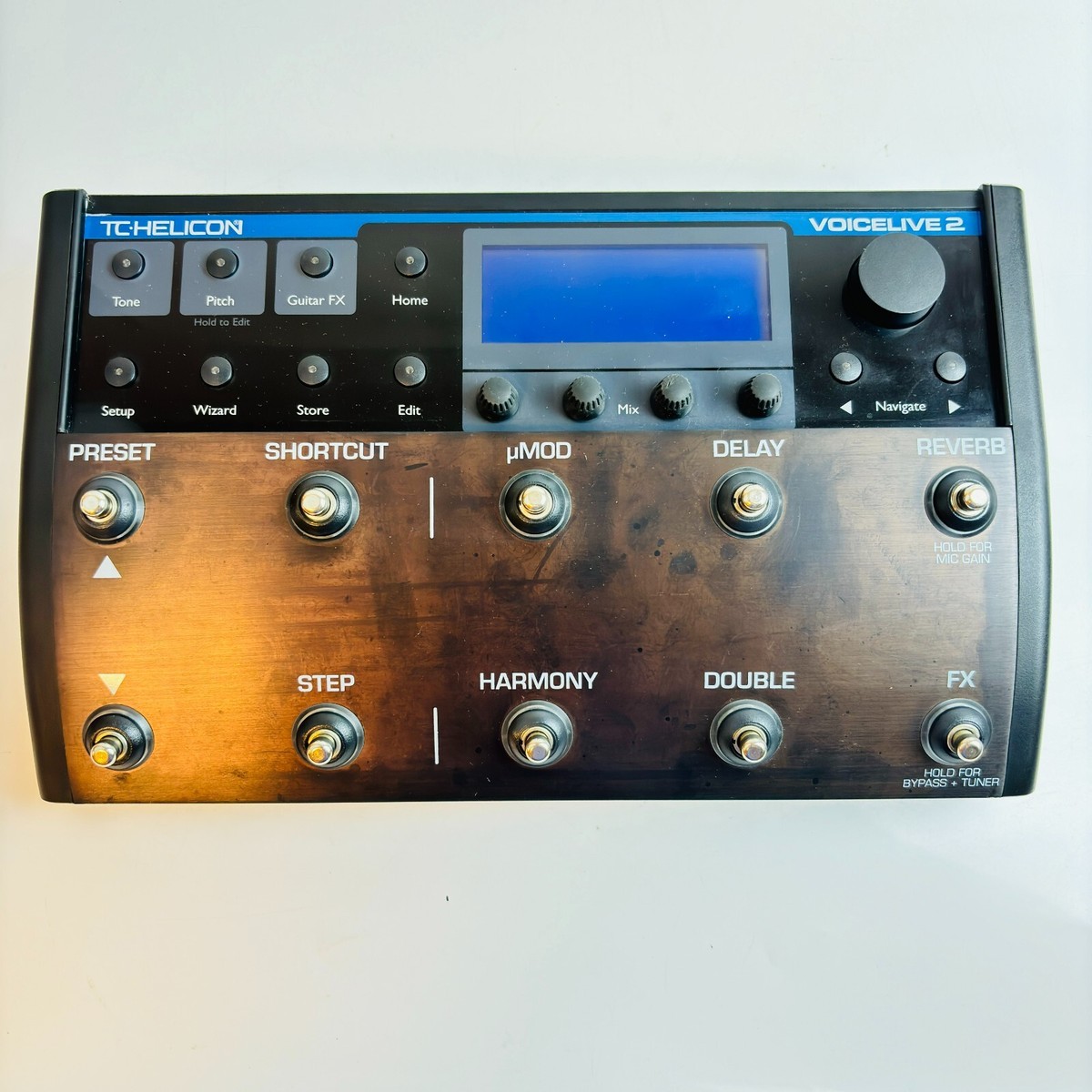 TC-HELICON VOICELIVE 2 Vocal Multi-Effects Processor Pedal TC-HELICON VOICELIVE 2 Vocal Multi-Effects Processor Pedal