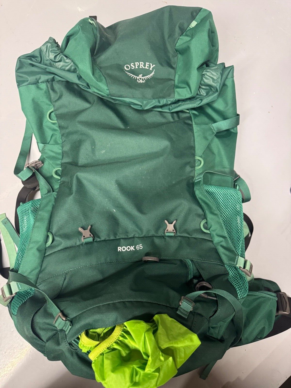 Mochila Osprey Rook 65L para hombre - verde