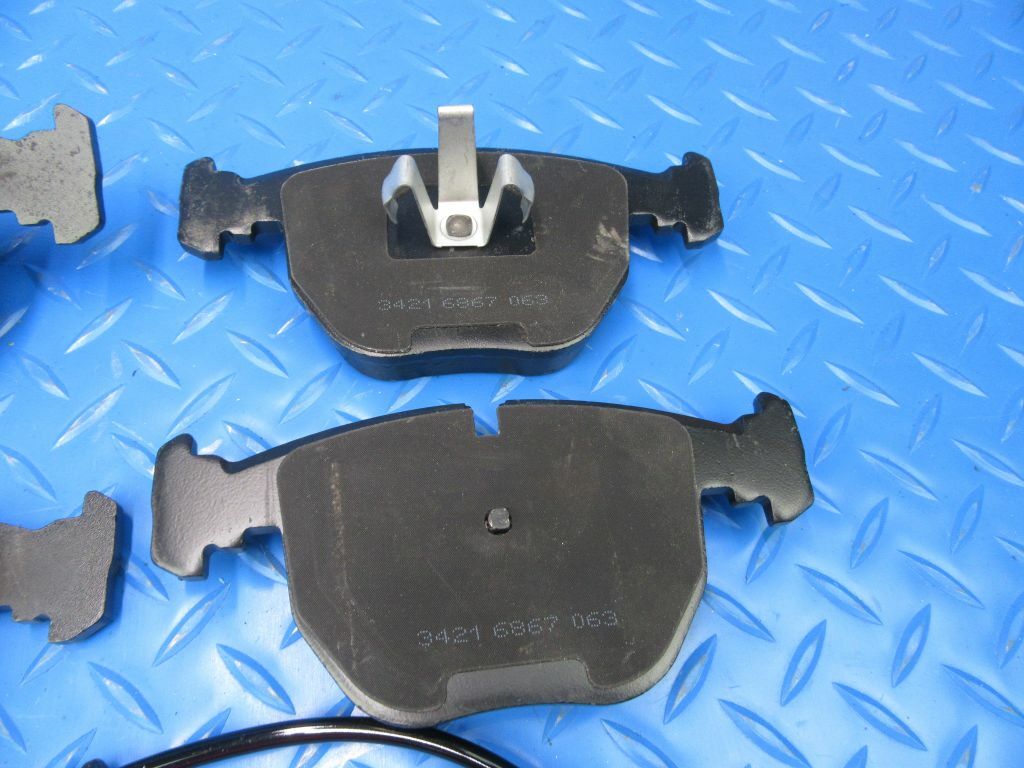 Rolls Royce Ghost Dawn Wraith rear brake pads with sensor #4274