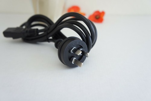 New I-Sheng Q88071 SP-502b 10A 250V Power Cord - Picture 3 of 4