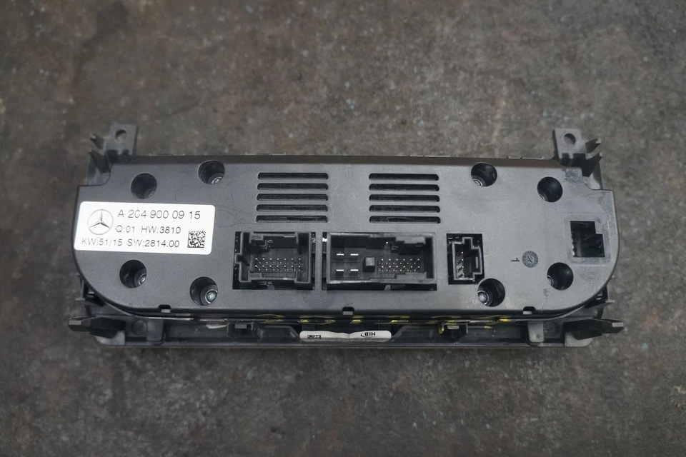 Heat AC Climate Control Panel 2049000915 Mercedes CLS550 CLS63 W218 15-18 *Note - Image 4 of 4