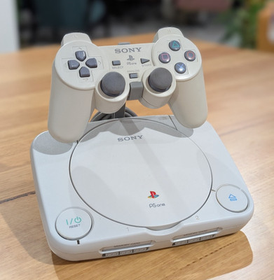 PS1 SLIM  Controller Display Stand  Console Holder | Retro Games - Display 3D Pr