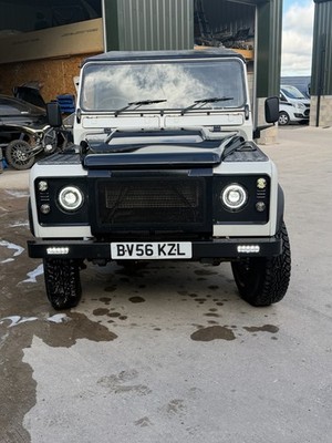Land Rover Defender 2007