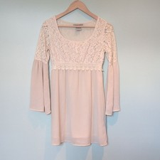 Flying Tomato Cream/Nude Lace Romantic Long Sleeve Dress Size Small