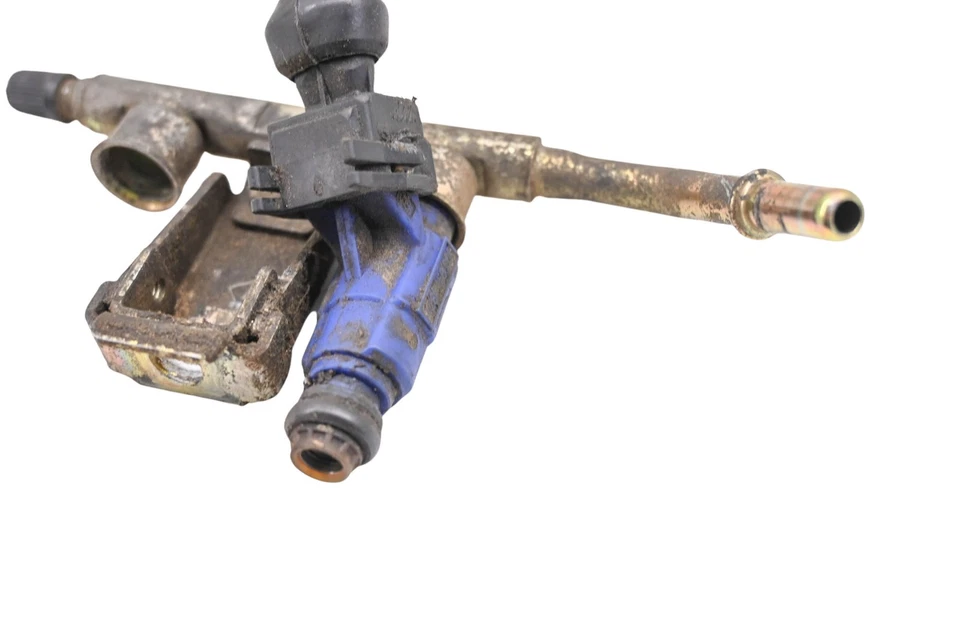 06 Polaris Sportsman 800 EFI 4x4 riel de combustible e inyector Foto 2 de 4