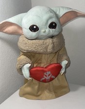 Star Wars The Mandalorian The Child Grogu Plush Toy Mandalorian Heart 14 Inch