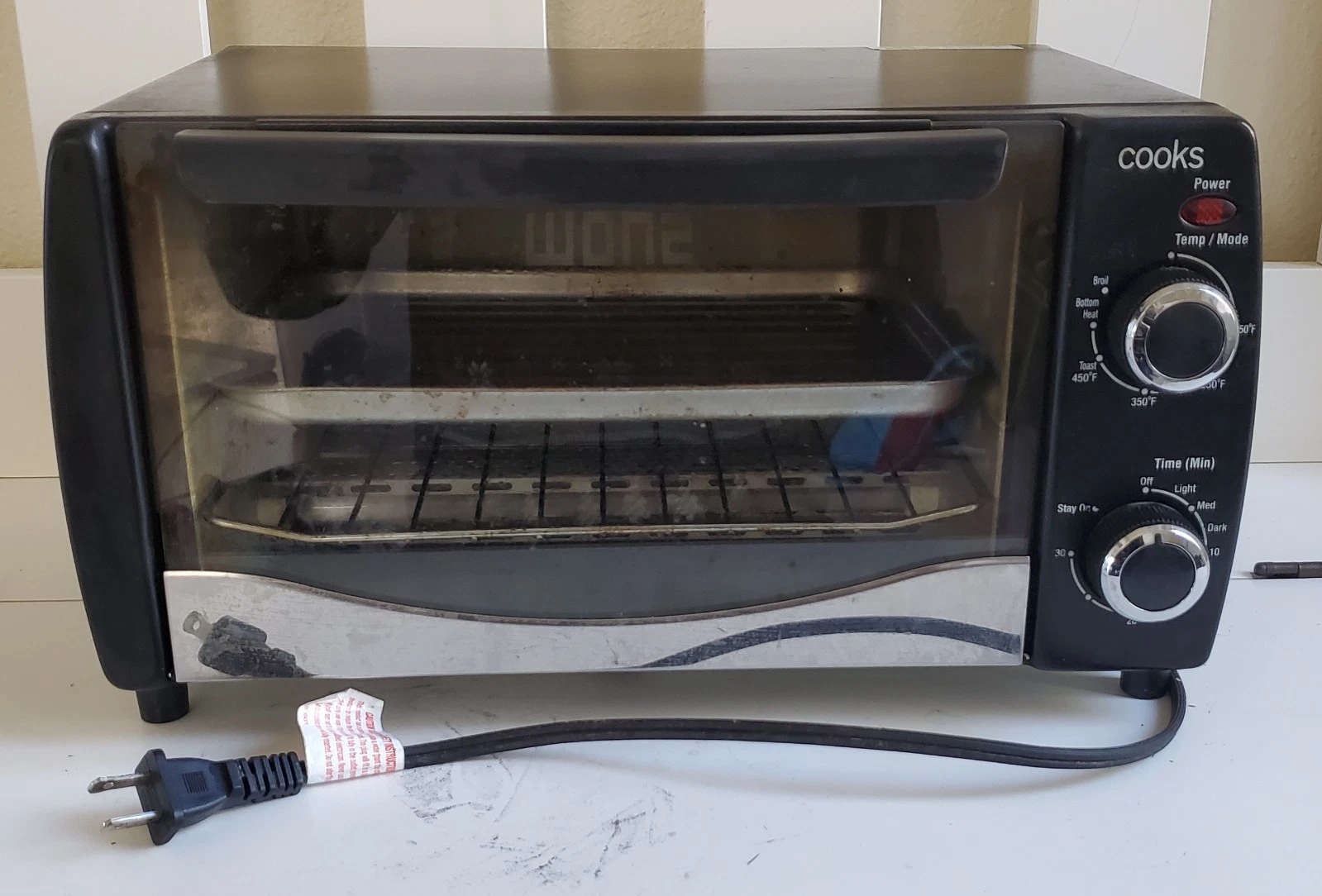 Cooks MG10BFL Toaster Oven – NOT WORKING – Parts / Repair + Tray & Grill Tray