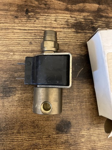 Vapor 57930479 Door Lock Solenoid Valve - Picture 3 of 5