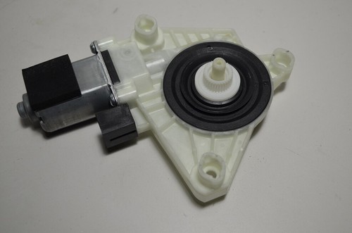 5Q4959802D Fensterhebermotor hinten links  VW Passat B8 3G ORIGINAL