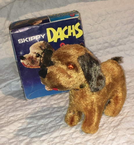 Old Made IN China wind up Dog Skippy Dachs To Spring VINTAGE Years' 70 - Picture 4 of 10