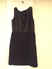 Tahari dress 8 wedding party evening black details elegant style silky fabric