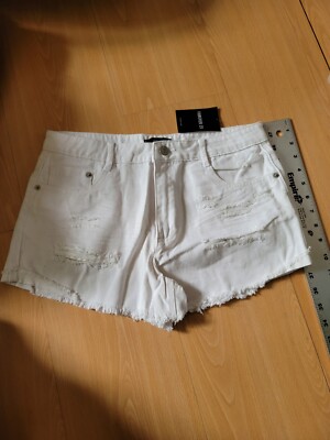 Forever 21 White Shorts 0000000207