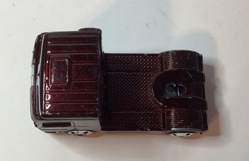 Matchbox Dark Red Mercedes-Benz Actros 2005 1:64 Scale Diecast Vehicle Thailand - Picture 5 of 6