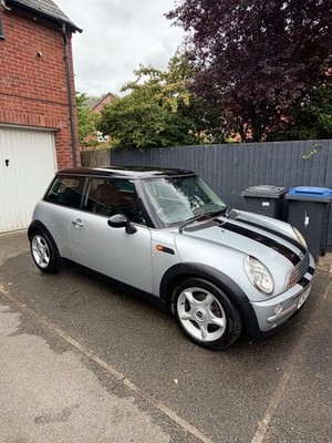 Mini One 2004