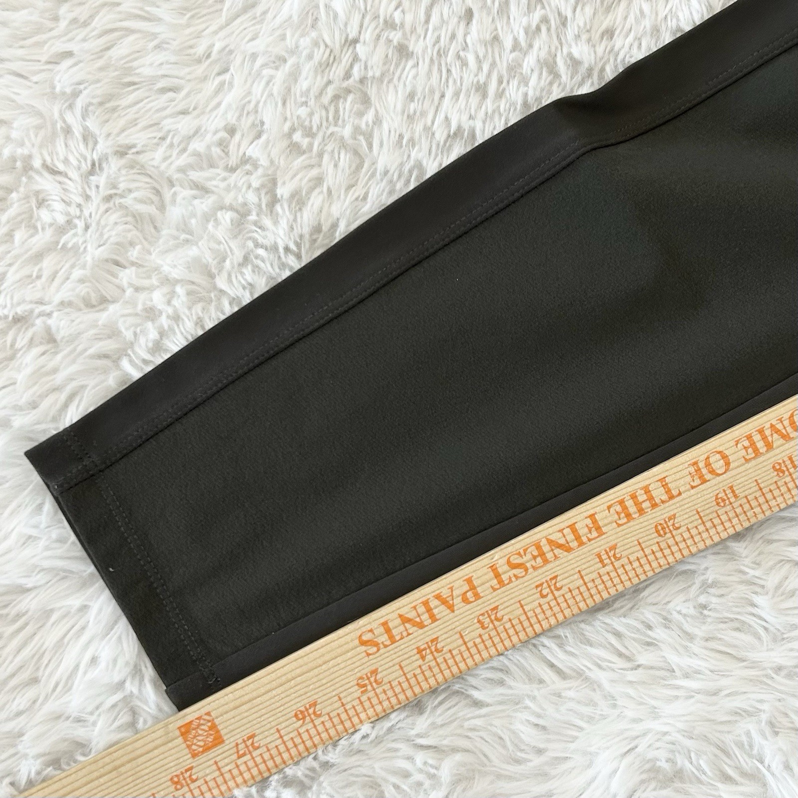 Athleta Headlands Hybrid Cargo Tight Leggings Pants Size 10 Olive Green Trail