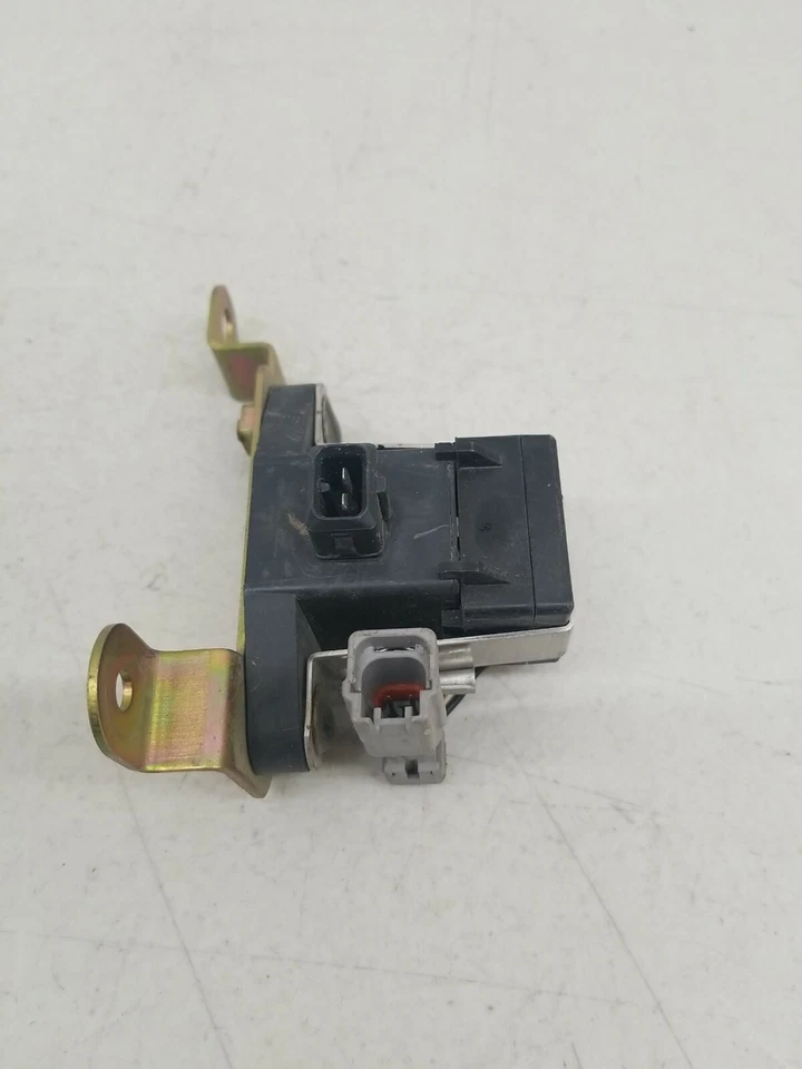 96 97 98 99 00 01 02 Nissan Pathfinder Decelleration/Speed Sensor Module 47930-1 - Image 4 of 4