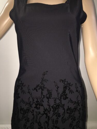 Piccolo abito vintage nero bodycon in velluto elastico design floreale Lully K - Foto 3 di 12