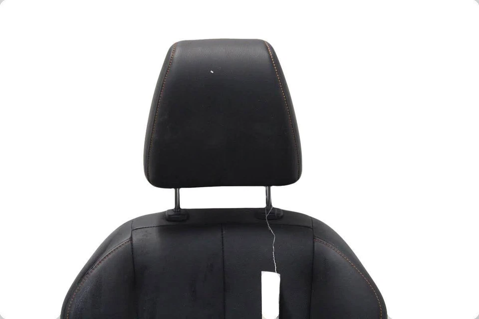 Front Seat MITSUBISHI ECLIPSE CROSS 21 - Imagem 2 de 4