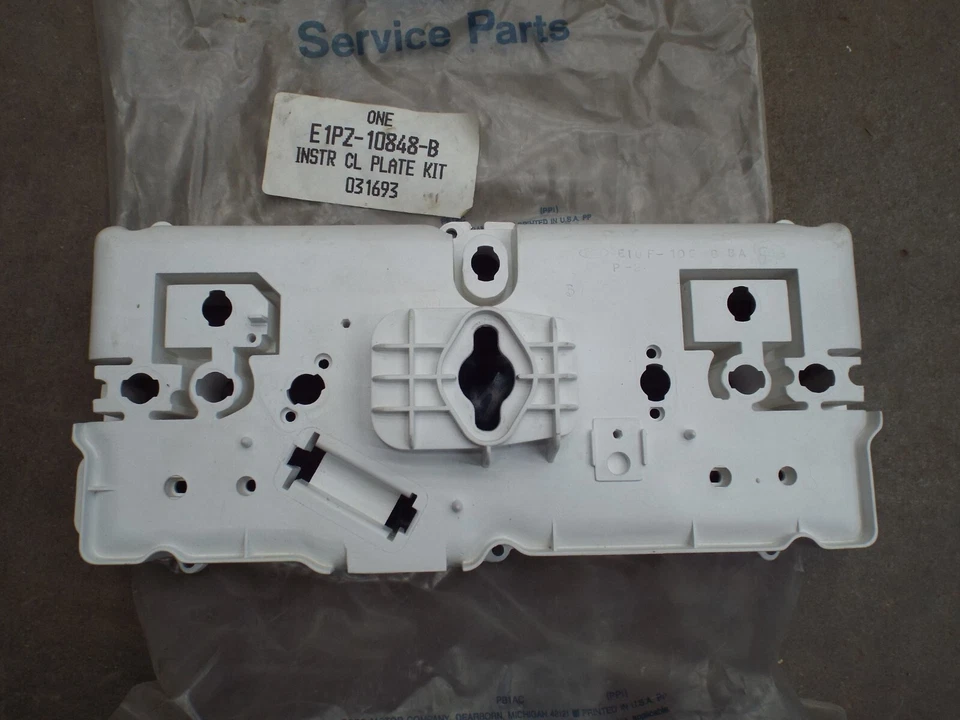 Cuadro de instrumentos Ford E150 Econoline Van 1981 1991 carcasa velocímetro 150 NOS Foto 3 de 4