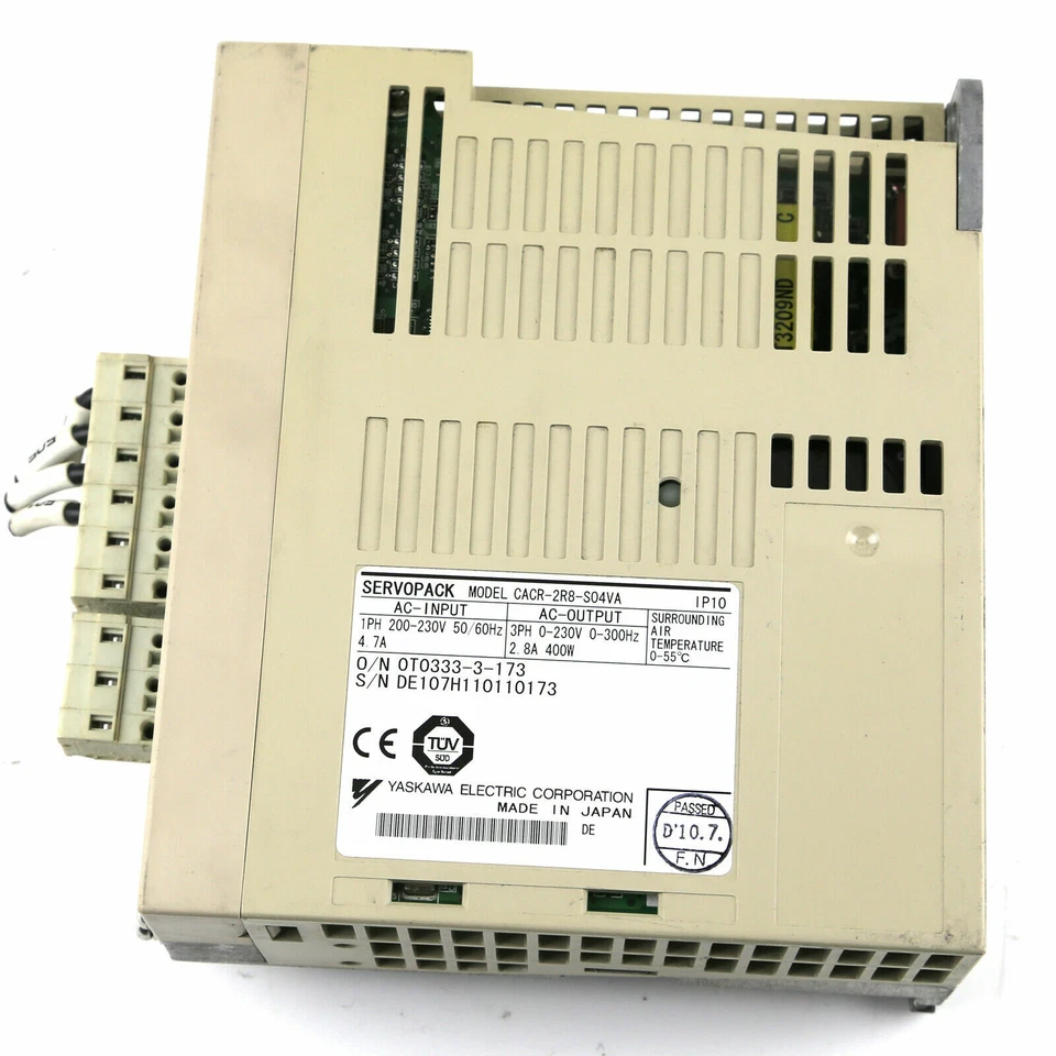 Servoconductor usado Yaskawa CACR-R90-S04VA CACRR90S04VA probado bueno Foto 3 de 4