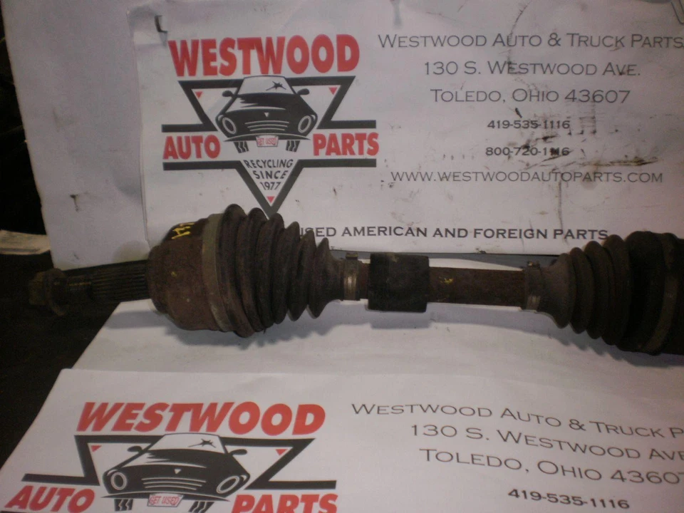 Eje de transmisión izquierdo usado se adapta a: Dodge Stratus Sdn L. 2000 sin ABS izquierdo grado A Foto 4 de 4