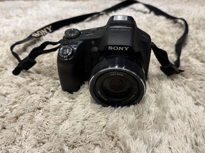 Sony Cyber-shot DSC-HX100 / HX100V Digitalkamera 16 2 MP 30x Zoom Schwarz