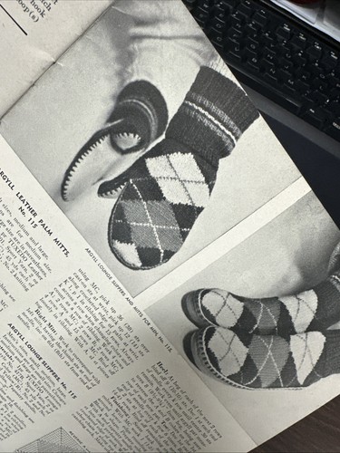 Tuxedo Slippers Mittens Vol 1 1940’s Patterns Knitting Knit Vintage Leather - Picture 24 of 24