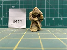 7772411 Netsuke Carved Bishamon
