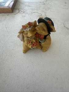 Just Married Pig Figurine
