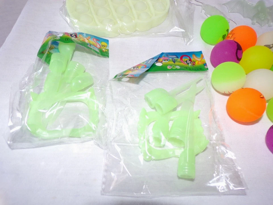 Lote Halloween Truco o Trato Agarrar Bolsa Juguetes Vampiro Disfraz Arañas Decoraciones Foto 2 de 4