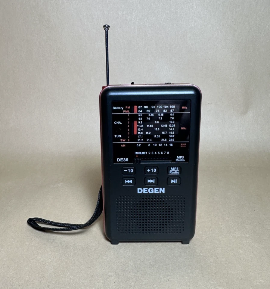 DEGEN DE36 Rechargeable AM FM Shortwave Radio & MP3 Player  - Image 3 of 4