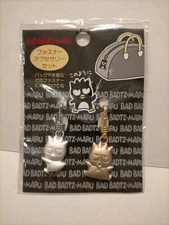 Sanrio Bad  Badtz Maru Die cut mini zipper mascot chain old stock 1996